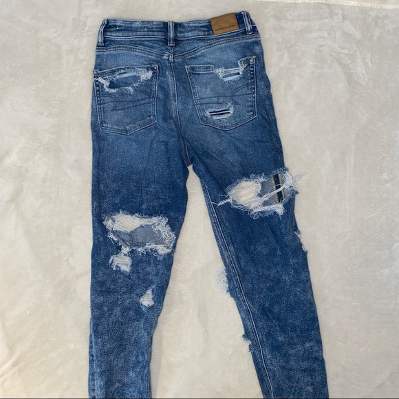 Ripped American Eagle Jeans - Picture 3 of 4